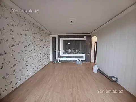 Satılır 3 otaqlı köhnə tikili 68 m² — Sumqayıt, 9-cu mikrorayon 3 otaq 68.00 m²