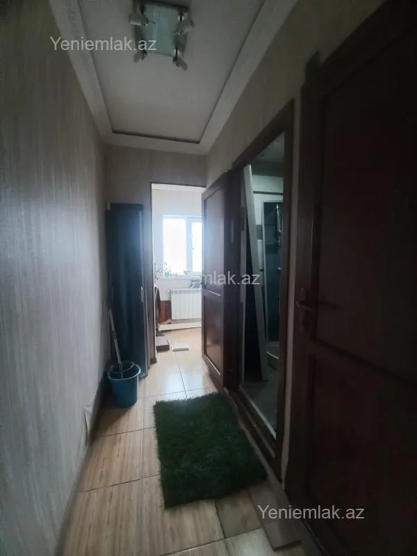 Satılır 3 otaqlı köhnə tikili 68 m²