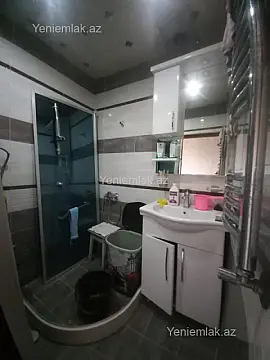 Satılır 3 otaqlı köhnə tikili 68 m²