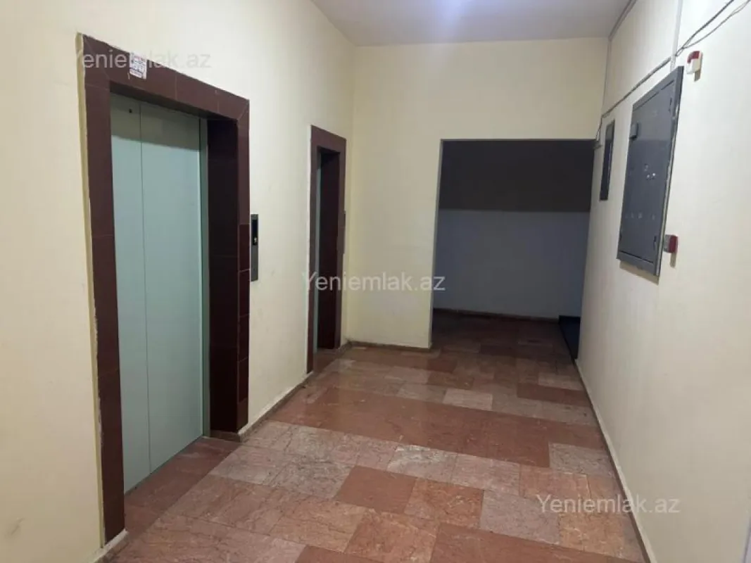 Satılır 3 otaqlı yeni tikili 102 m²