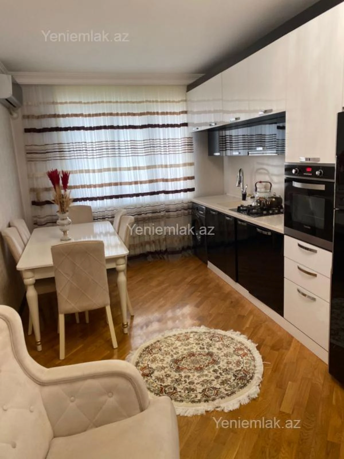 Satılır 2 otaqlı yeni tikili 75 m²