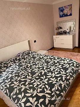 Satılır 2 otaqlı yeni tikili 75 m²