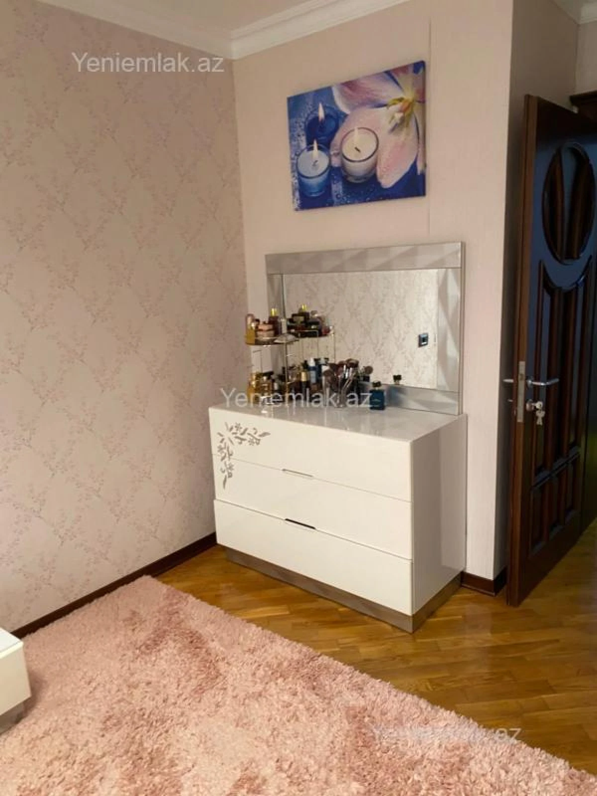 Satılır 2 otaqlı yeni tikili 75 m²