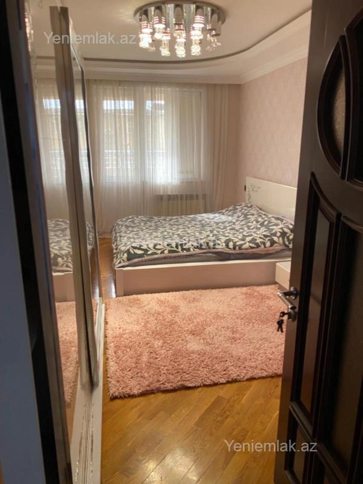 Satılır 2 otaqlı yeni tikili 75 m²