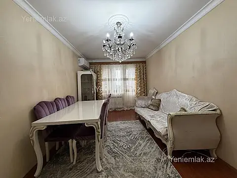 Satılır 2 otaqlı köhnə tikili 65 m²