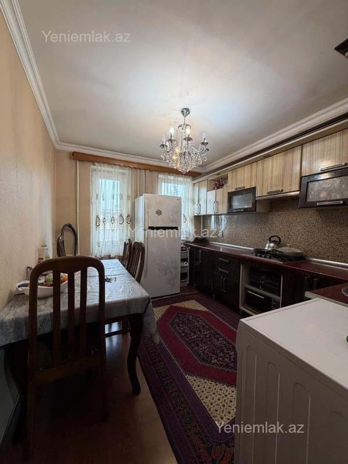 Satılır 2 otaqlı köhnə tikili 65 m²