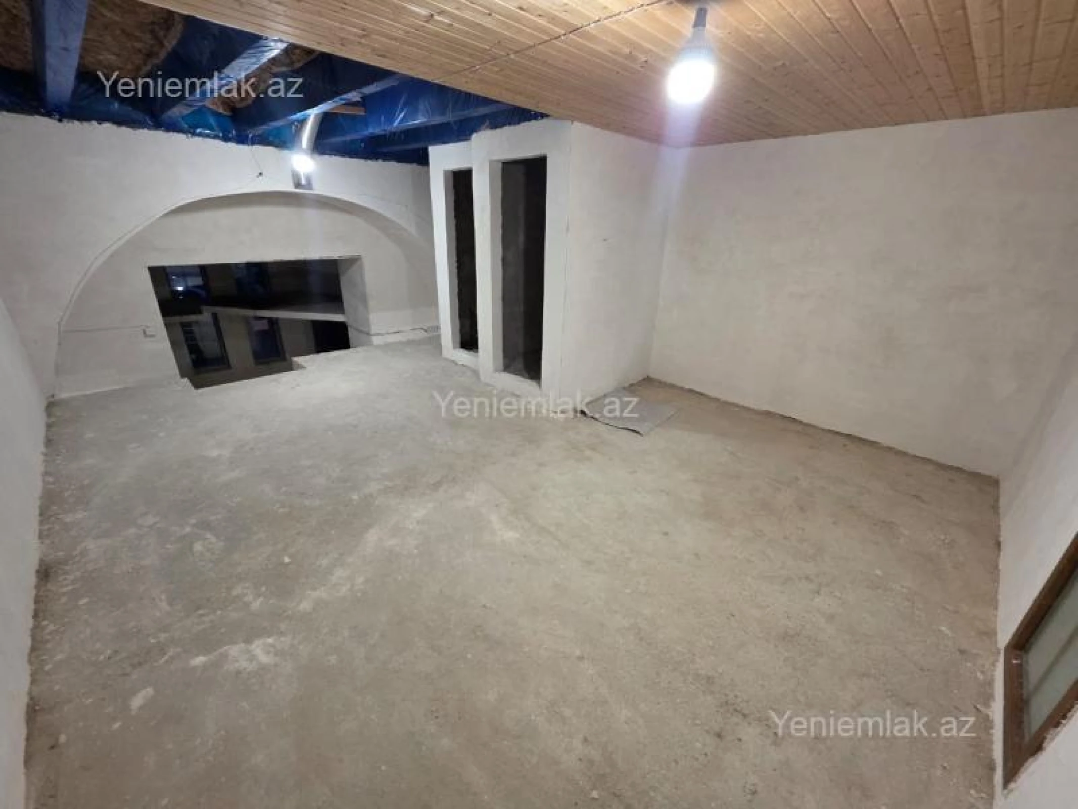 Satılır 4 otaqlı ofis 110 m²