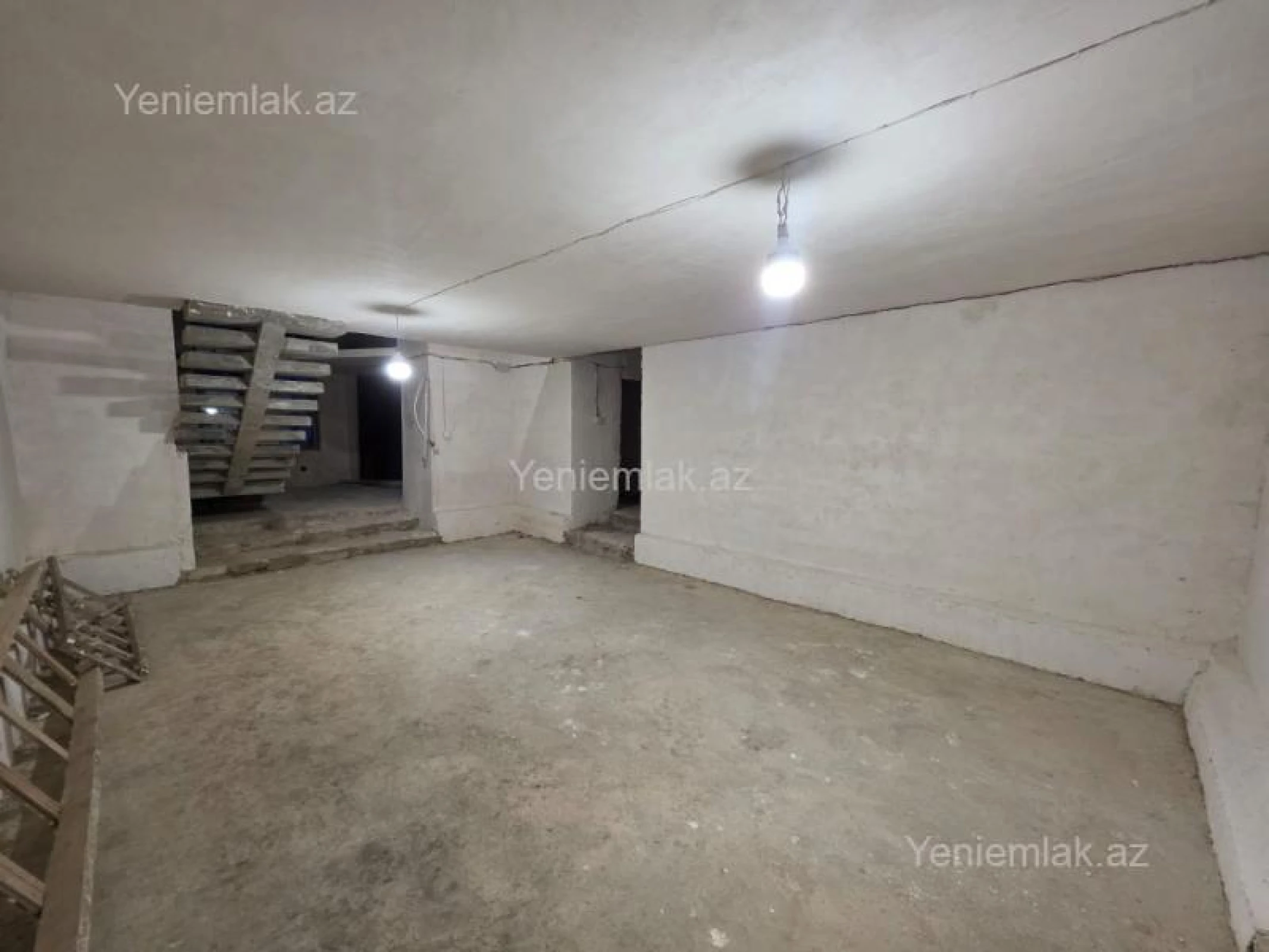 Satılır 4 otaqlı ofis 110 m²