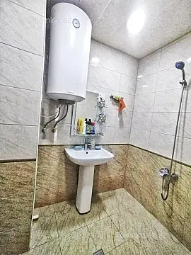 Satılır 5 otaqlı yeni tikili 170 m²