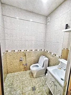 Satılır 5 otaqlı yeni tikili 170 m²