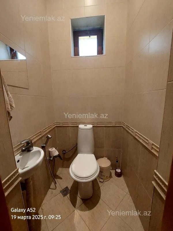 Satılır 5 otaqlı həyət evi 275 m²