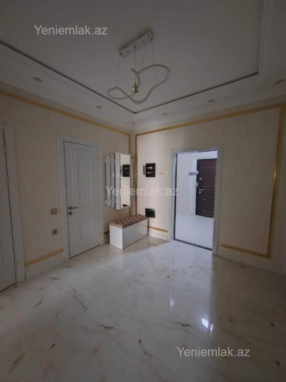 Satılır 2 otaqlı yeni tikili 95 m²