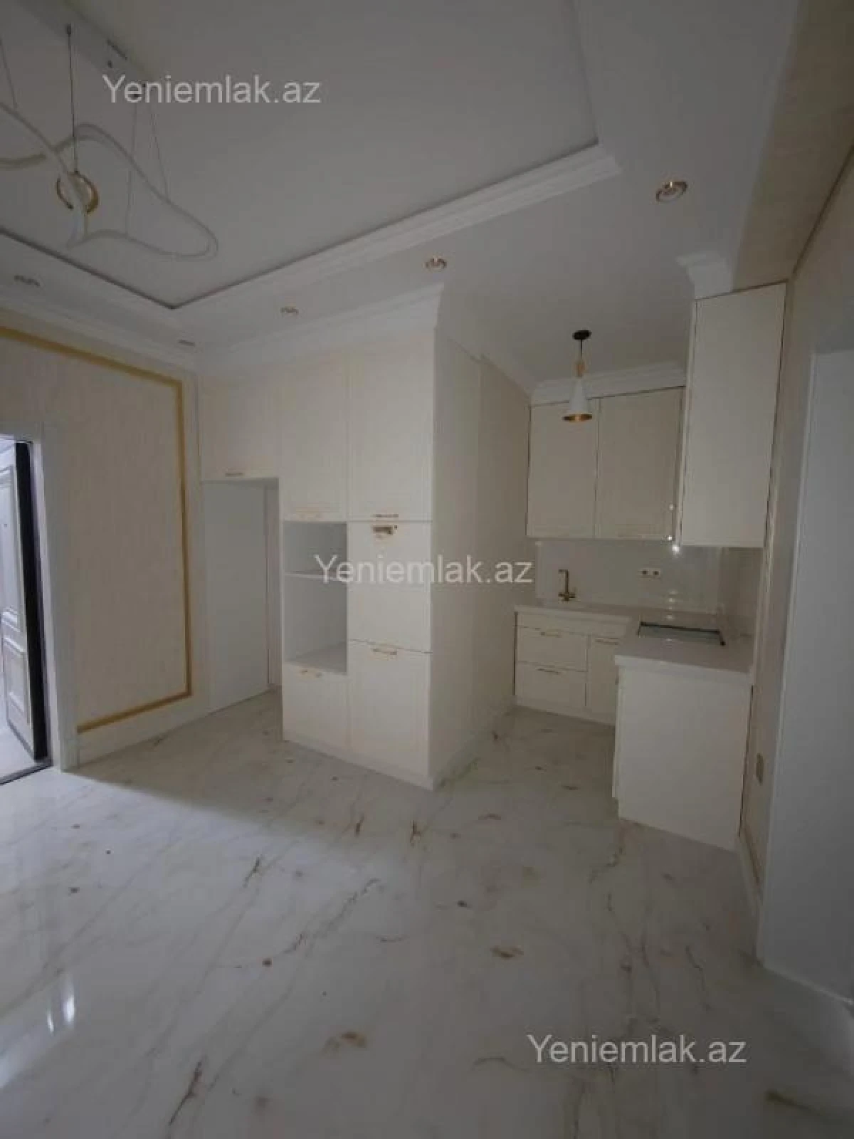 Satılır 2 otaqlı yeni tikili 95 m²