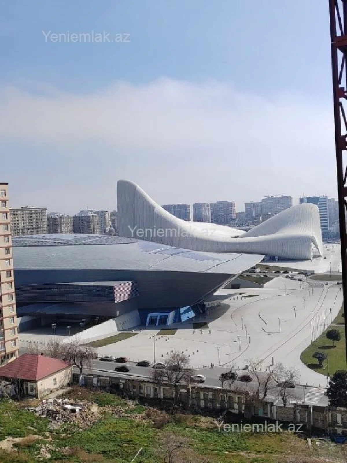 Satılır 2 otaqlı yeni tikili 95 m²