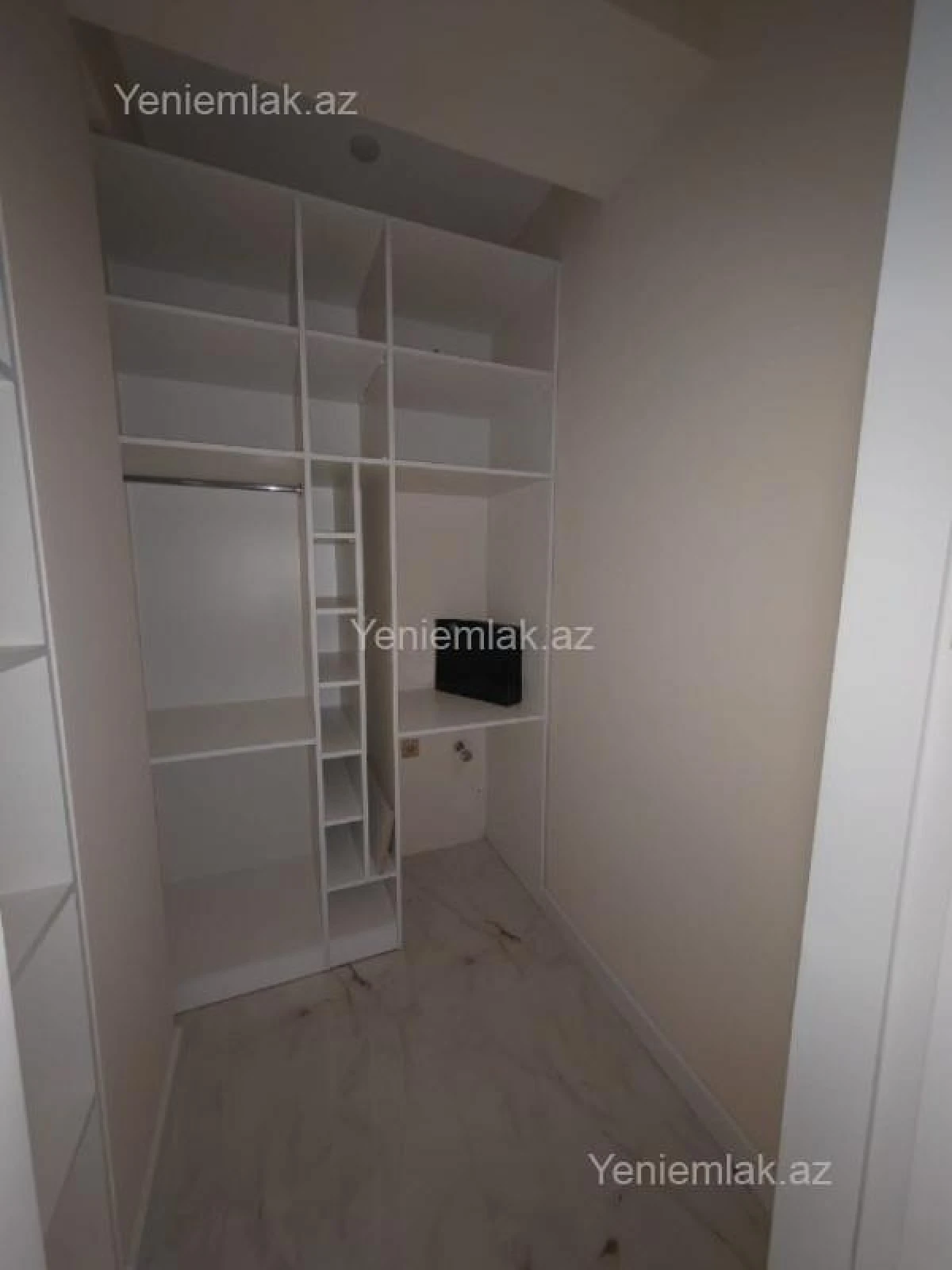 Satılır 2 otaqlı yeni tikili 95 m²