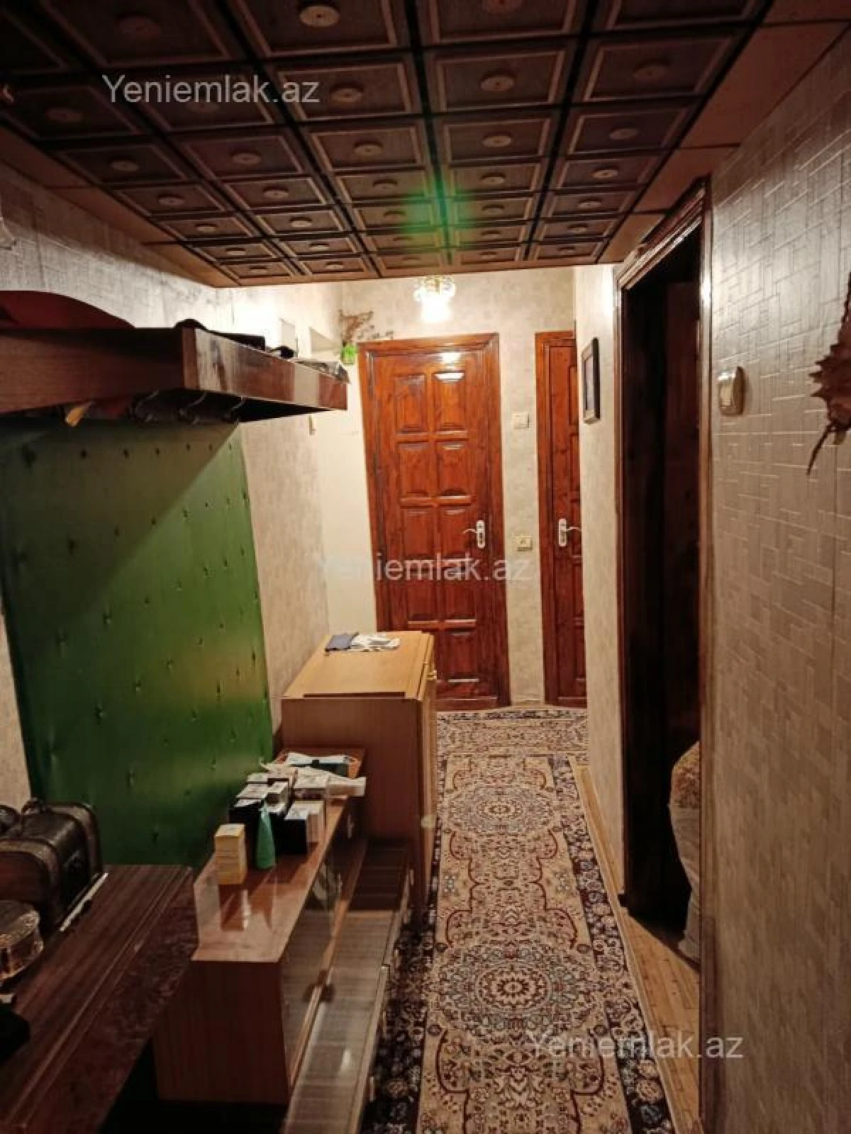 Satılır 2 otaqlı köhnə tikili 55 m²