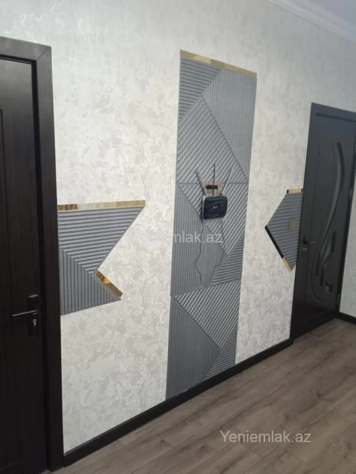 Satılır 2 otaqlı köhnə tikili 55 m²