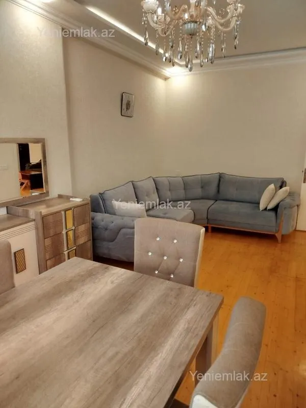 Satılır 2 otaqlı yeni tikili 85 m²