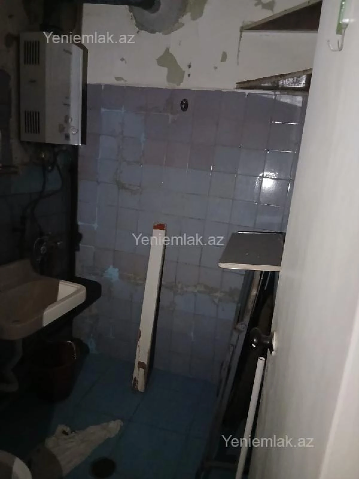 Satılır 2 otaqlı köhnə tikili 48 m²