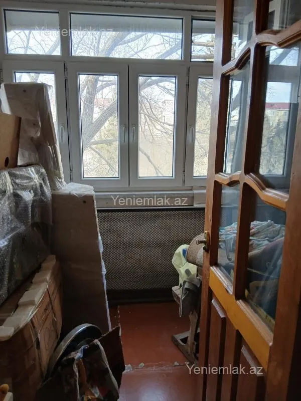 Satılır 2 otaqlı köhnə tikili 48 m²