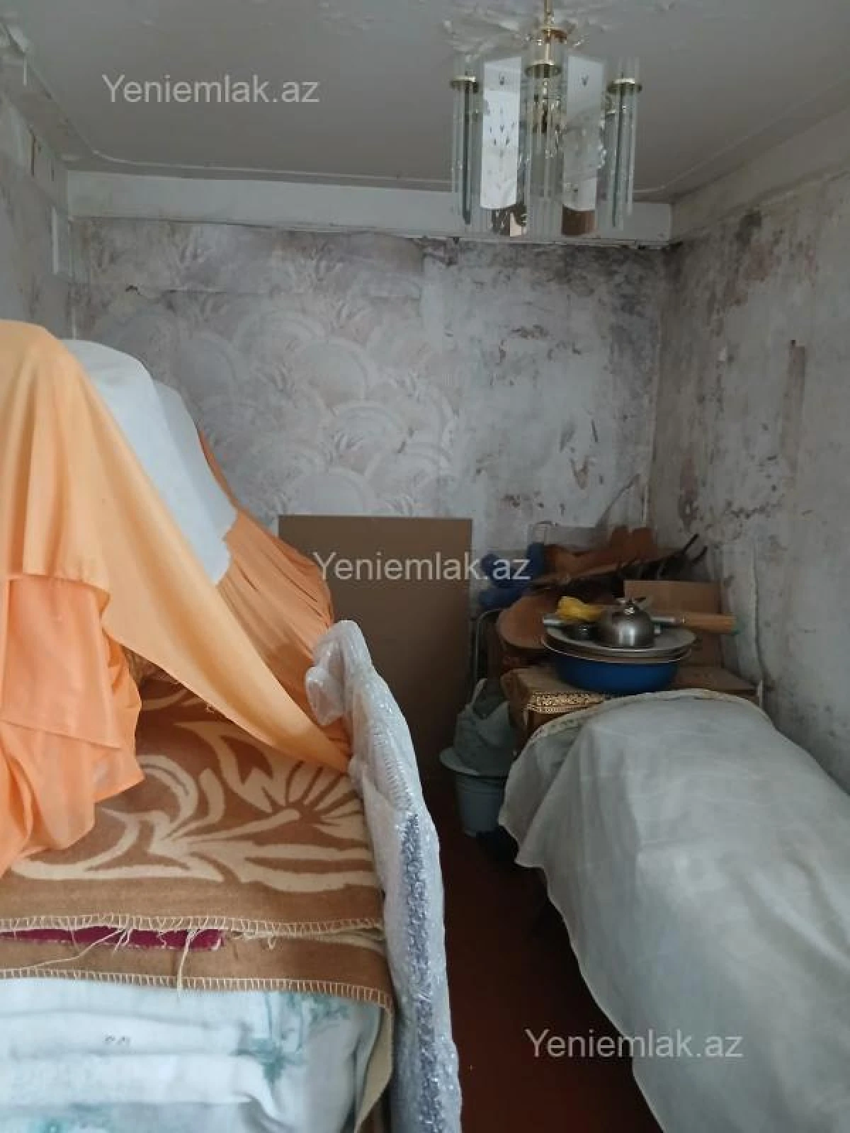 Satılır 2 otaqlı köhnə tikili 48 m²