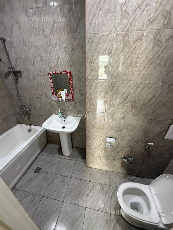 Satılır 4 otaqlı yeni tikili 90 m²