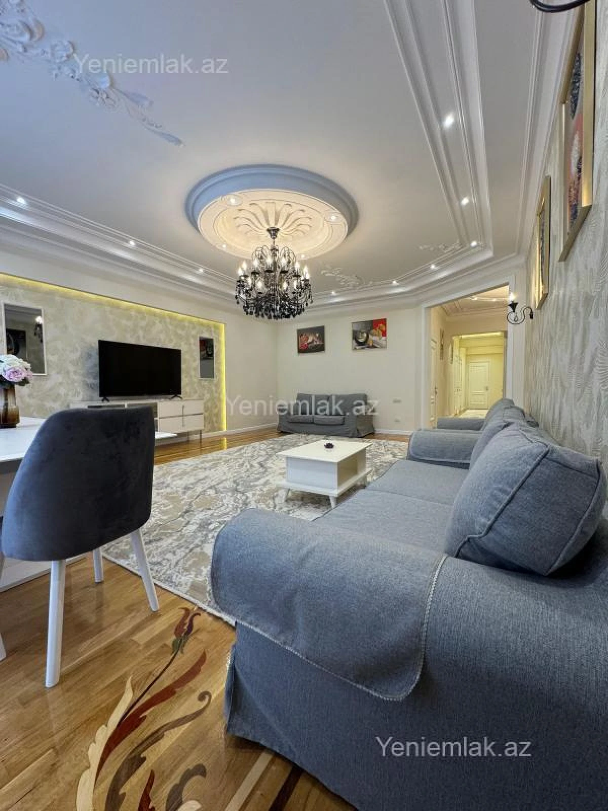 Satılır 4 otaqlı yeni tikili 225 m²