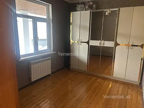 Satılır 4 otaqlı həyət evi 105 m²