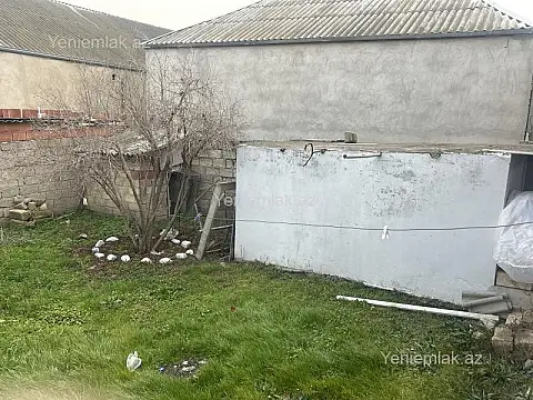 Satılır 4 otaqlı həyət evi 105 m²