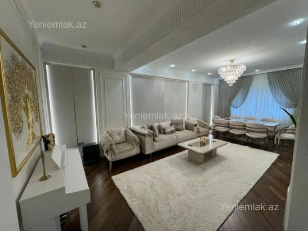 Satılır 4 otaqlı yeni tikili 200 m²