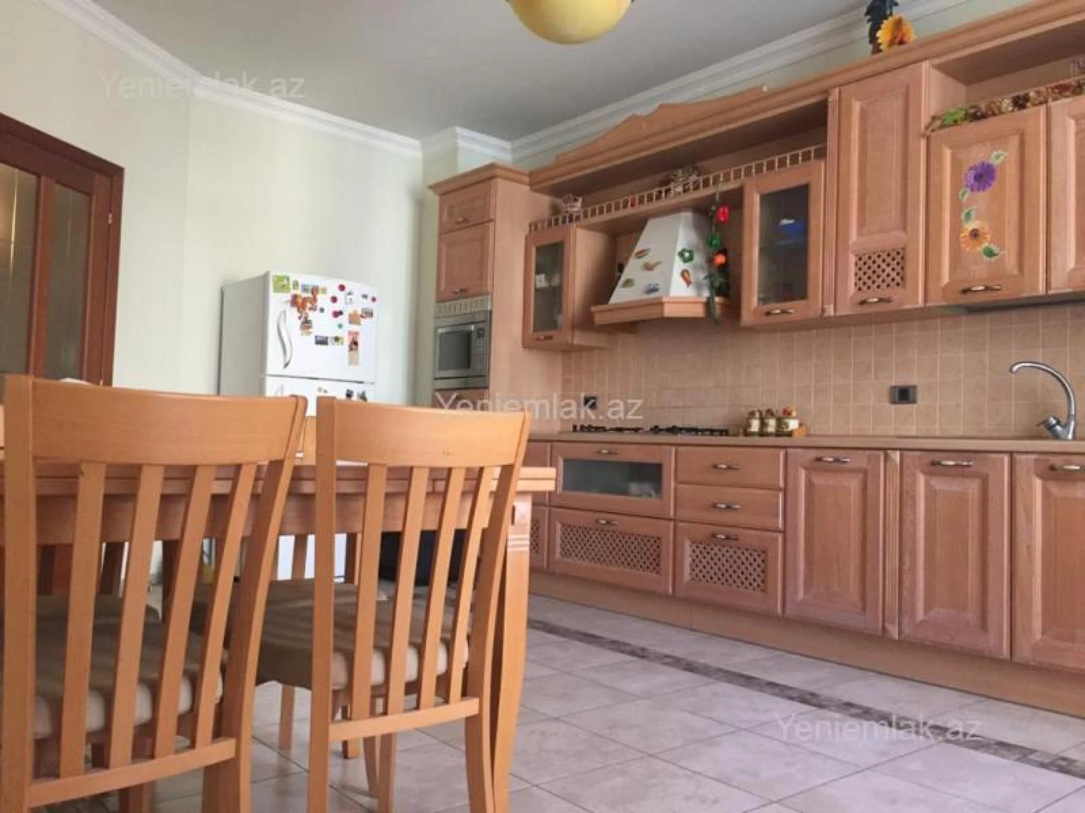 Satılır 4 otaqlı yeni tikili 230 m²