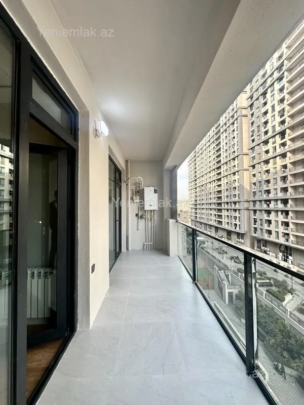 Satılır 3 otaqlı yeni tikili 100 m²