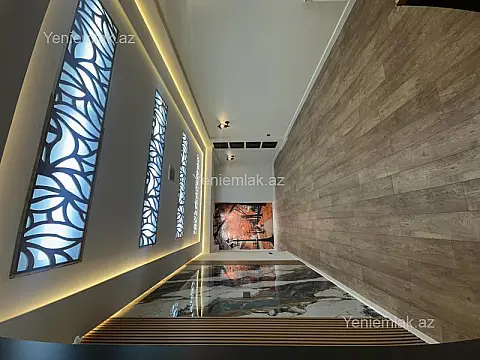 Satılır 3 otaqlı yeni tikili 100 m²