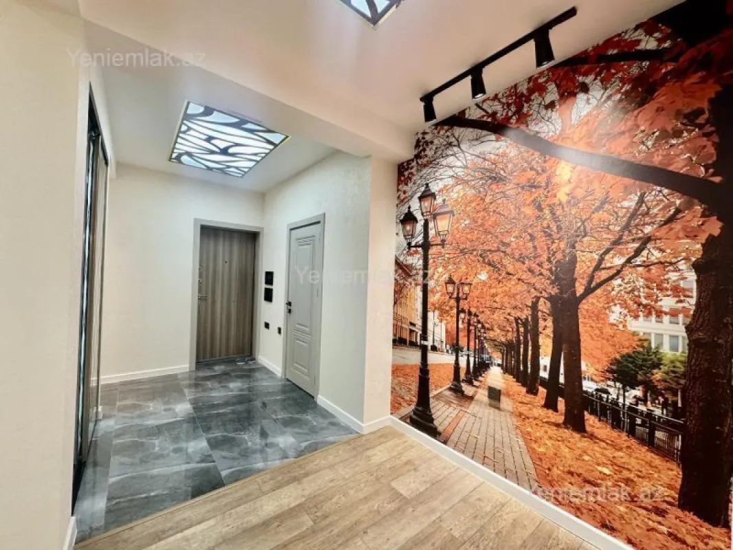 Satılır 3 otaqlı yeni tikili 100 m²