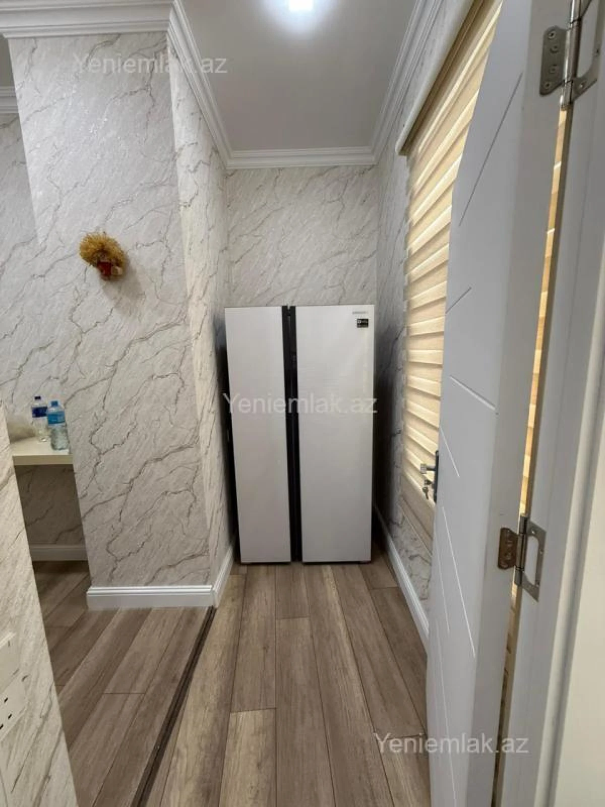 Satılır 2 otaqlı köhnə tikili 80 m²