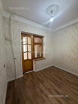 Satılır 2 otaqlı köhnə tikili 45 m²