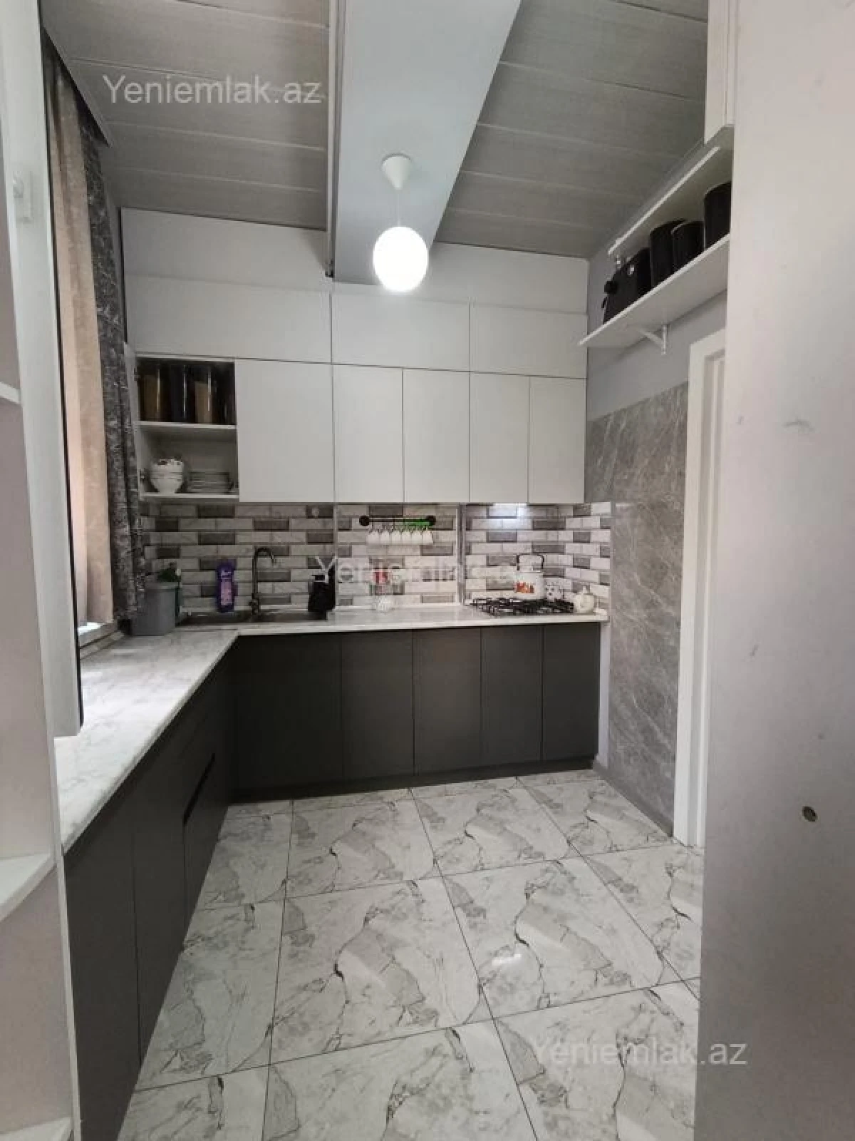 Satılır 3 otaqlı yeni tikili 67 m²