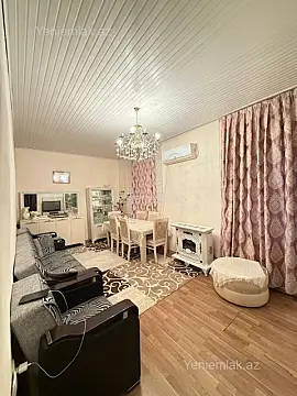 Satılır 2 otaqlı köhnə tikili 70 m²