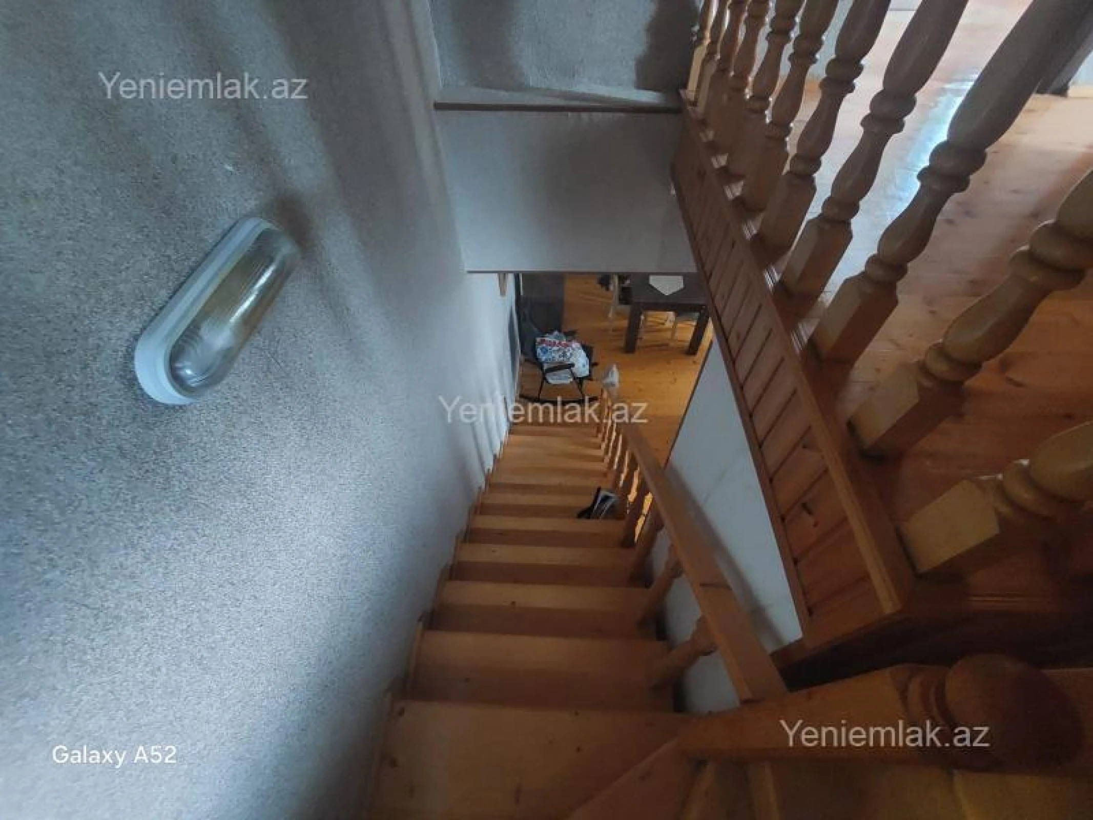 Satılır 3 otaqlı həyət evi 180 m²