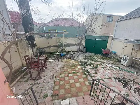 Satılır 3 otaqlı həyət evi 180 m²