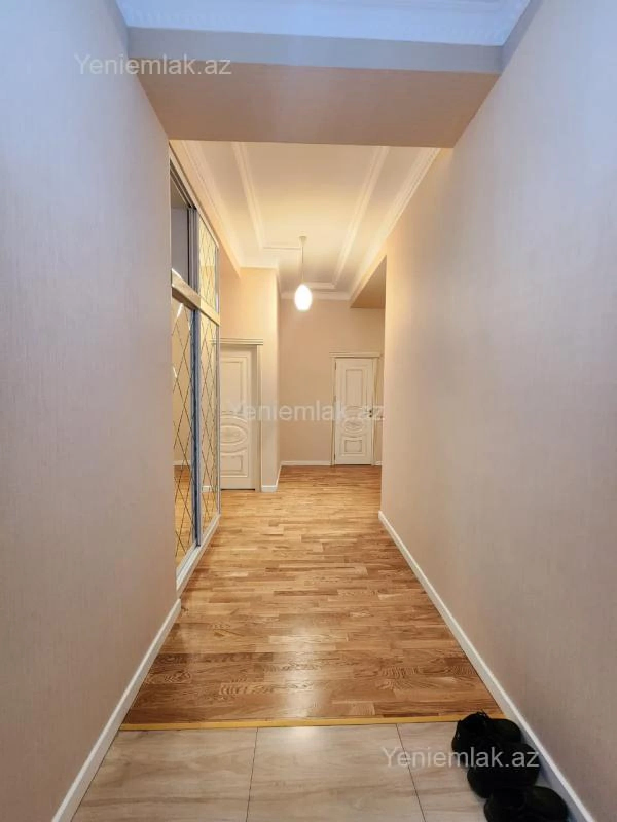 Satılır 3 otaqlı yeni tikili 98 m²