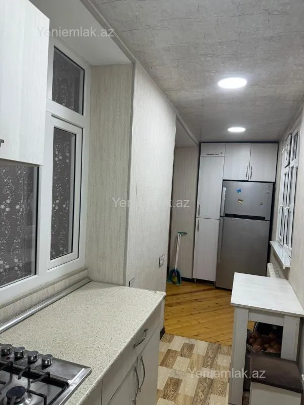Satılır 3 otaqlı köhnə tikili 65 m²