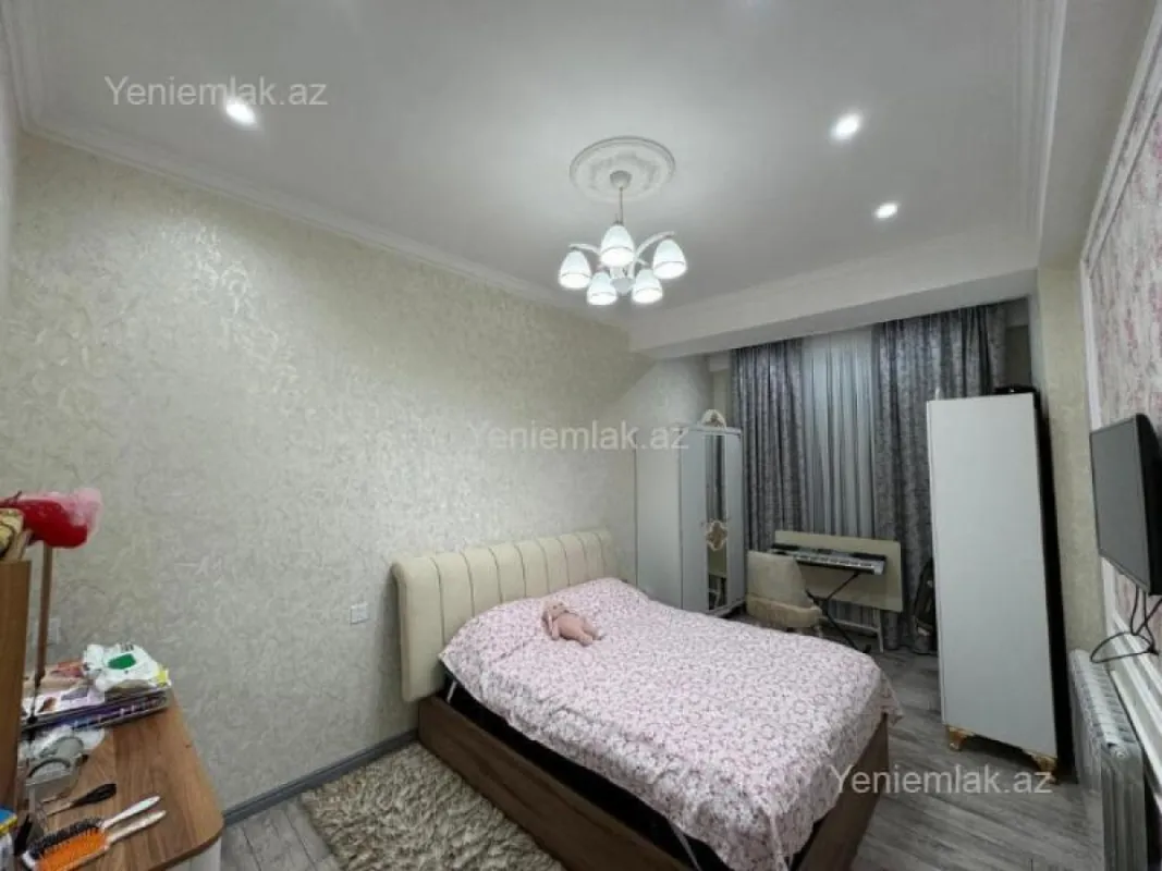 Satılır 3 otaqlı yeni tikili 117 m²