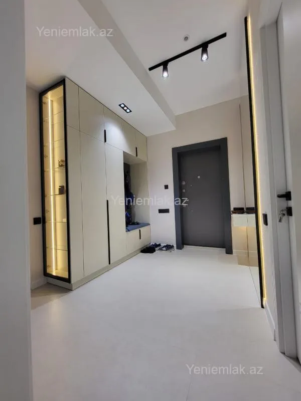 Satılır 3 otaqlı yeni tikili 96 m²
