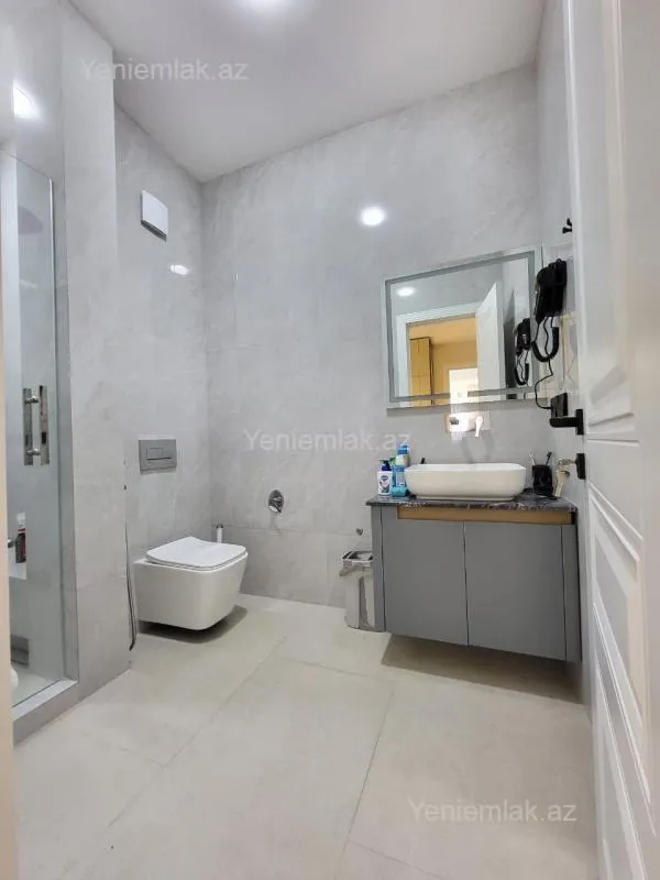 Satılır 3 otaqlı yeni tikili 96 m²