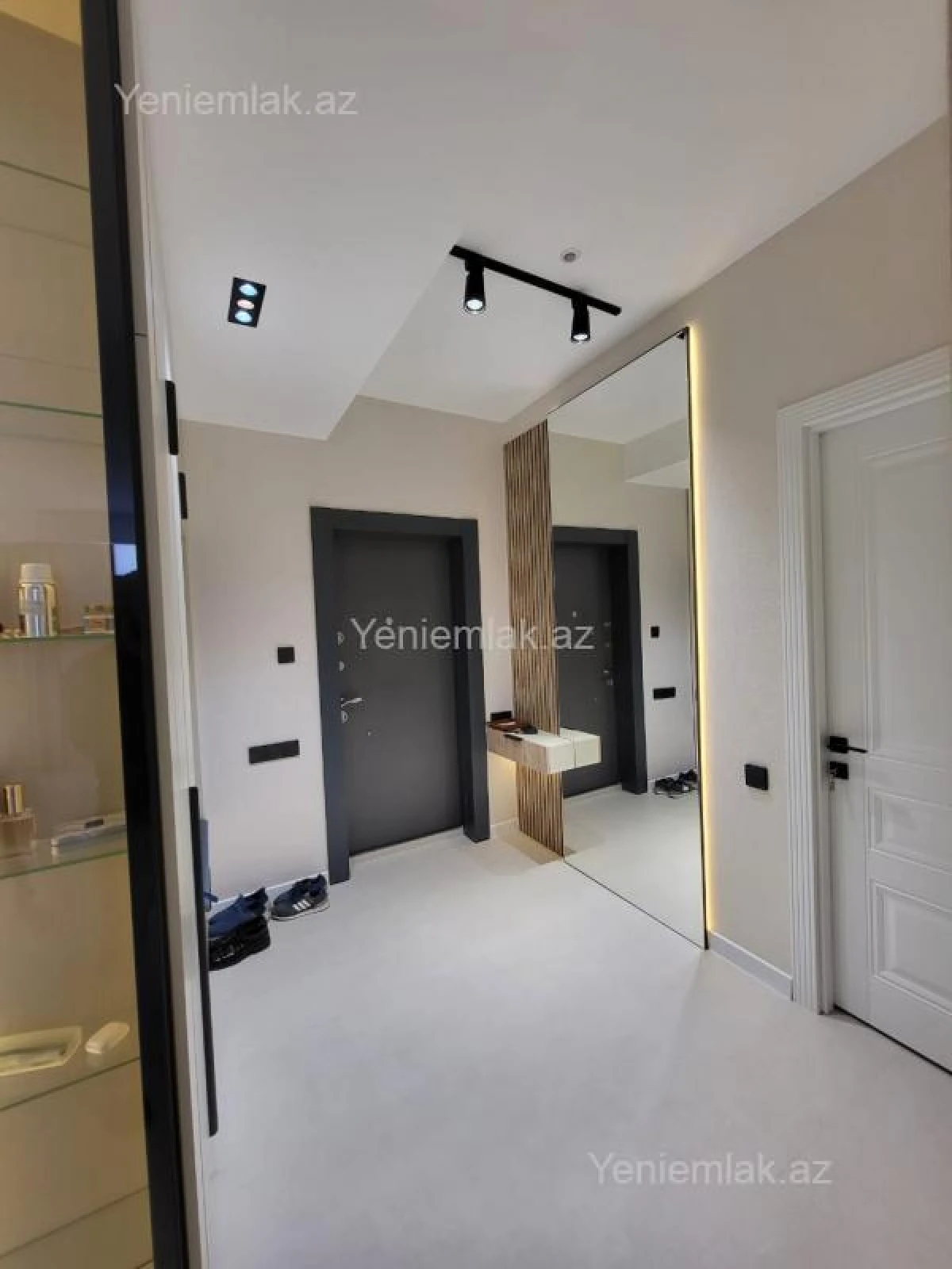 Satılır 3 otaqlı yeni tikili 96 m²