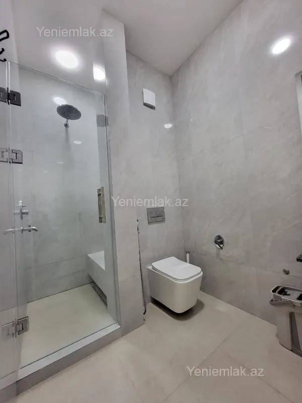 Satılır 3 otaqlı yeni tikili 96 m²