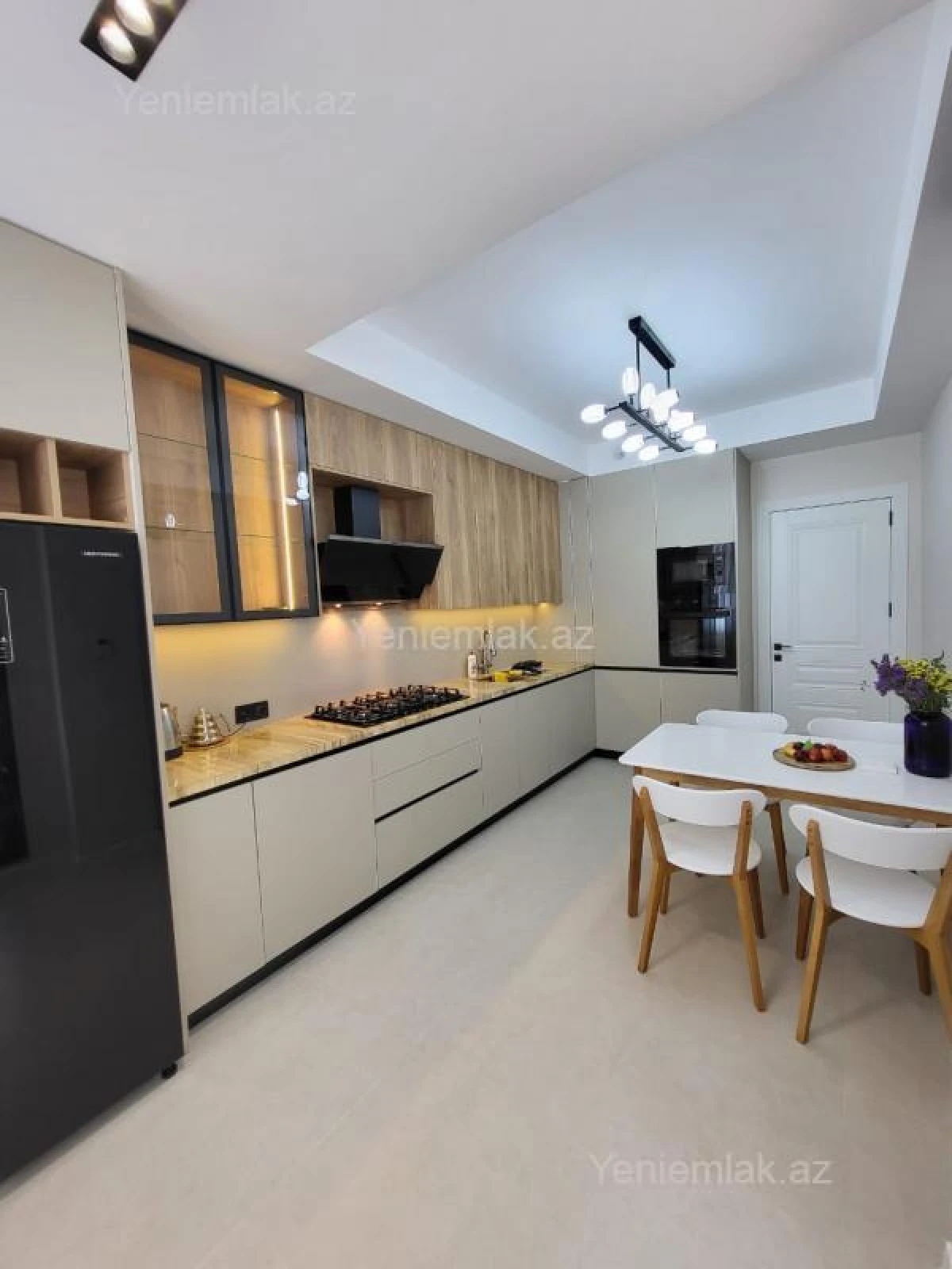 Satılır 3 otaqlı yeni tikili 96 m²