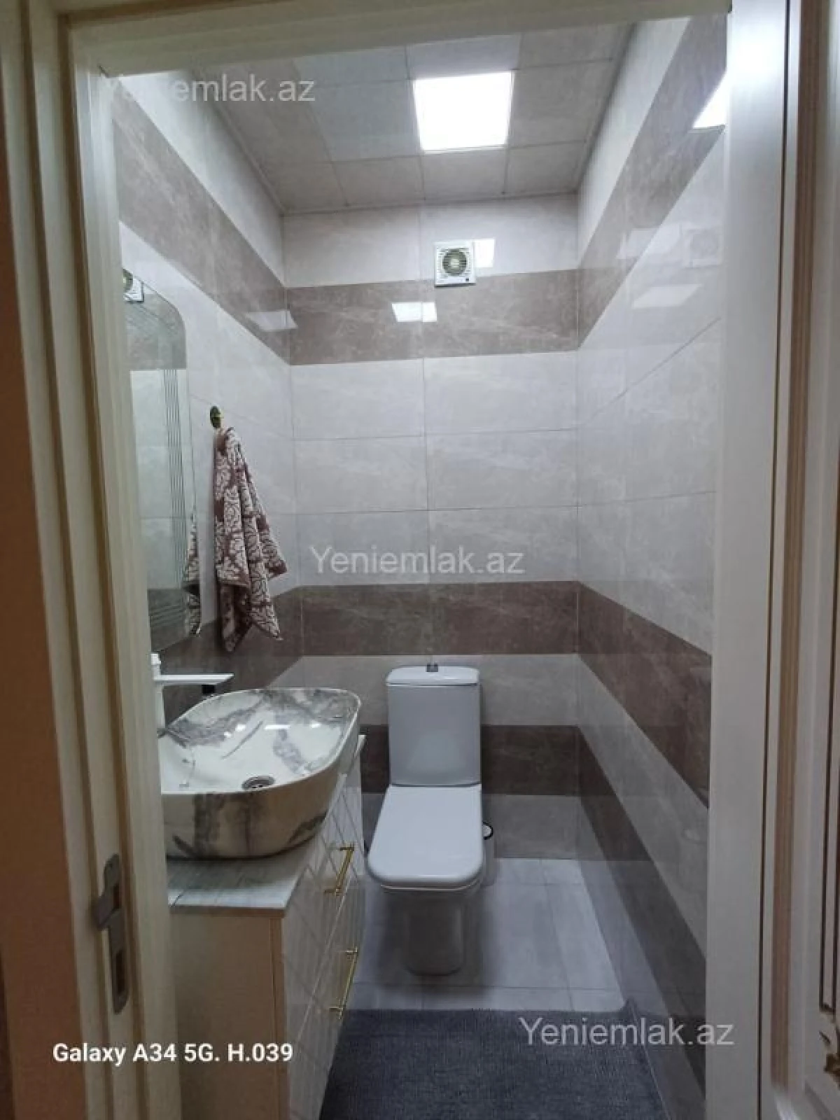 Satılır 3 otaqlı yeni tikili 105 m²
