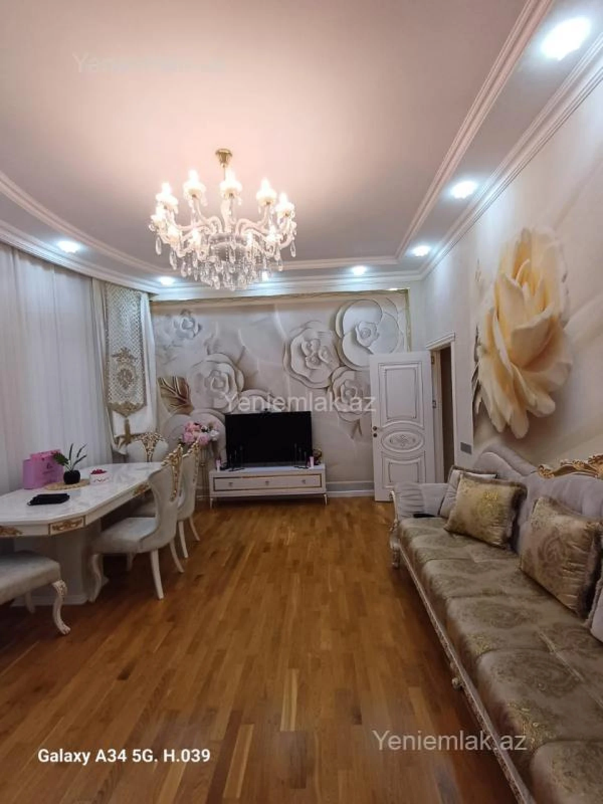 Satılır 3 otaqlı yeni tikili 105 m²